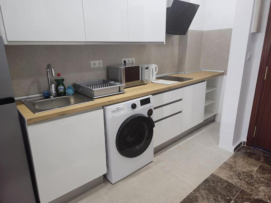 Tao City Center Apartment With Fee Wifi And Air Con By Namaste Elite Торремолинос Экстерьер фото